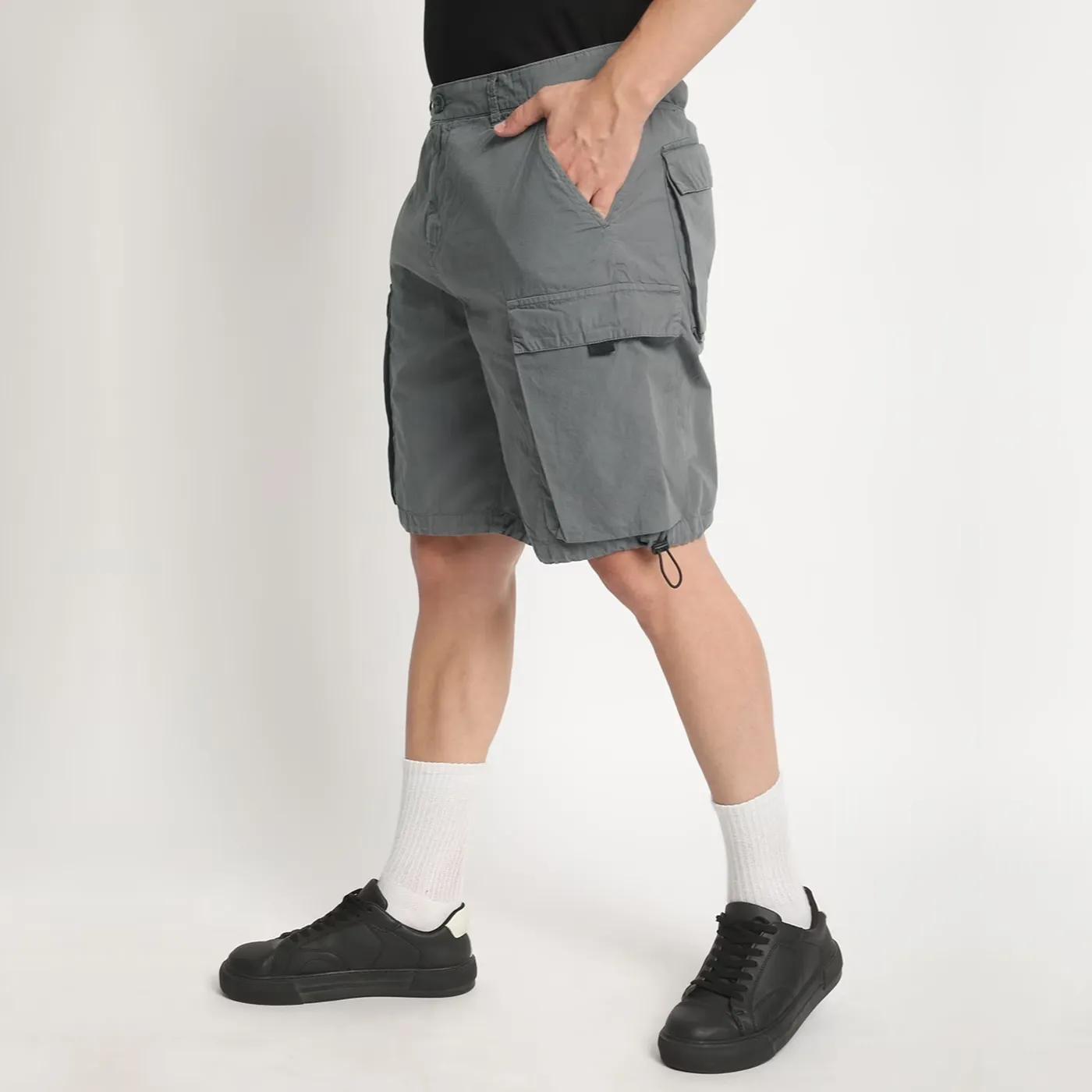 Men Regular Fit Cargo Shorts